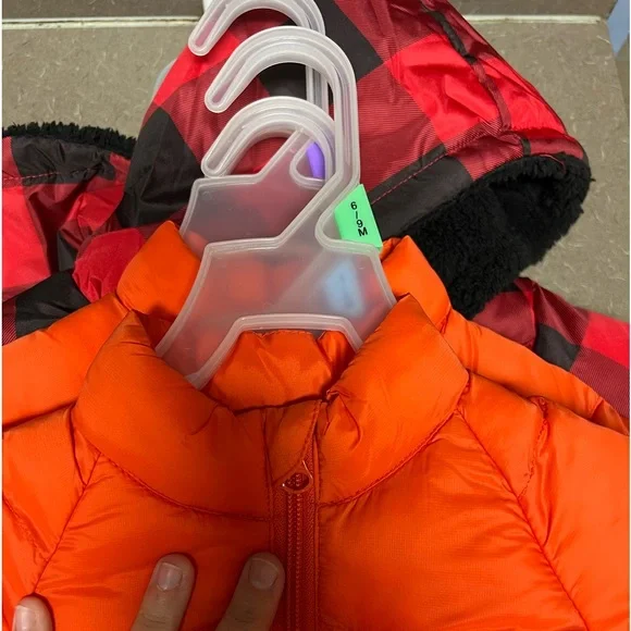 Jackets - Picture 4 of 4